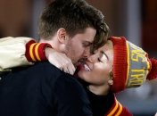 Майли Сайрус беременна от сына Шварценеггера