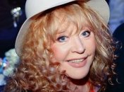 Алла Пугачова опублікувала фото на честь 8 березня