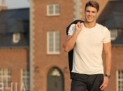 Холостяк-7: произошел первый поцелуй на шоу (Видео)