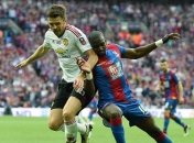 "Эвертон" подписал полузащитника "Кристал Пэлас"