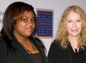 Дочь Мии Фэрроу больна коронавирусом