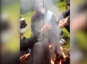 "Мы умрем от голода и жажды": группа мигрантов застряла на границе Литвы и Беларуси (видео)