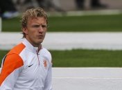 Дирк Кюйт возобновил карьеру, чтобы помочь родному клубу