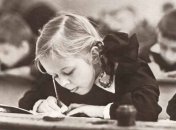 Школярі використовували перові ручки