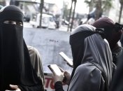 В нидерландском городе Штайн водитель отказался перевозить женщину в никабе