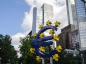 Макрон надеется на "особое торговое соглашение" с Британией 