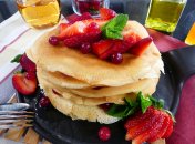 Смачно і просто: дріжджові млинці на Масляну