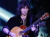 Ричи Блэкмор сыграл хард-рок впервые за 19 лет (Видео)