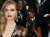 Знаменитая топ-модель попробовала спеть (Видео)