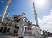 Турция закрывается на трехнедельный локдаун