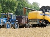 Премьер пообещал в бюджете поддержку аграриям на 10 миллиардов