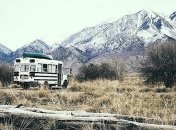 Люди, которые живут и путешествуют в фургонах по миру (Фото) 