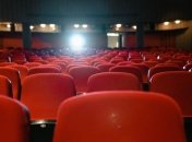 Триллер с Николасом Кейджем, Пирс Броснан в роли вора и милый мультфильм "Лука": главные кинопремьеры недели