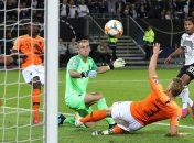 Великолепный гол Де Йонга помог Голландии обыграть немцев (Обзор матча)