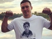 Усик вошел в топ-5 супертяжей мира по версии болельщиков