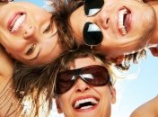 Лучшие короткие смс-поздравления с 1 апреля