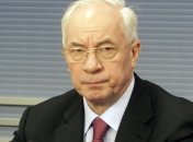 Азаров пожаловался англичанам на оппозицию