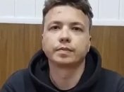 "Шел, шел, и упал на нож": адвокат удивила заявлением о ссадине на лбу Протасевича