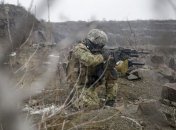 Названо имя бойца, убитого при обстреле возле Песок: дома его не дождались жена и маленький сын