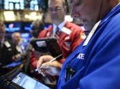 Европейские индексы резко снизились на фоне греческого кризиса