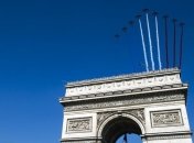 Во Франции прошел военный парад по случаю Дня взятия Бастилии (Фото)