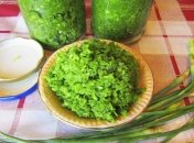 Паста з часникових стрілок