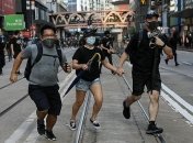 Протесты в Гонконге: полиция применила водяные пушки