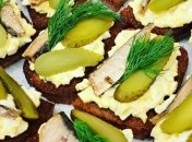 Закуска зі шпрот