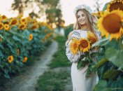 Привітання у листівках та картинках для Олени