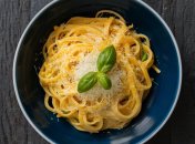 Эта паста станет отличным вариантом обеда или ужина (изображение создано с помощью ИИ)