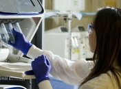 COVID-19 в Україні: за добу більше ніж 900 випадків захворювання