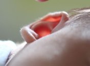 Восстановление слуха: создан имплант, способный "починить" повреждения внутреннего уха