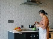 Як очистити фільтр витяжки