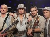 Украинская группа "Yurcash" устроила переполох в киевском метро (Видео) 