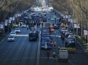 В Мадриде бастующие таксисты перекрыли главную магистраль 
