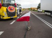 Поляки полностью перекрыли границу с Украиной