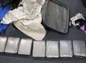 Кокаин в диппочте посольства РФ: объявлен в розыск россиянин