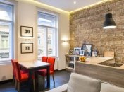 Женщинам вход запрещен: холостяцкие апартаменты в Будапеште (Фото)