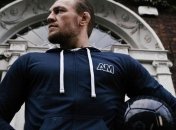 Макгрегор представил свой футбольный мяч (Фото)