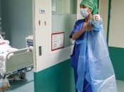 Во Франции за сутки умерли более 350 человек с коронавирусом