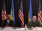 Рустем Умєров та Ллойд Остін на засіданні Рамштайн