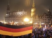 В Дрездене протестовали противники и сторонники Pegida 