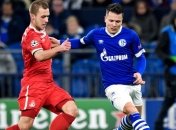 Шальке благодаря голу в компенсированное время обыграло Локомотив