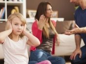 Ученые: Эмоциональное насилие в детстве способствует появлению мигрени 