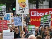 Джонсон "закручивает гайки": отсрочка Brexit может провалиться