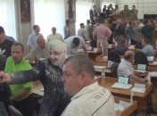 На сессии горсовета в Никополе произошла стрельба