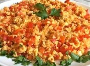 Так готують яєчню у Болгарії