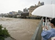 На Японию обрушился циклон: объявлена массовая эвакуация