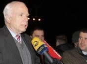 Встреча Президента с сенаторами Конгресса США закончилась обещаниями