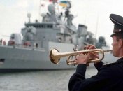 "Си Бриз-2012": Военные корабли вышли в море